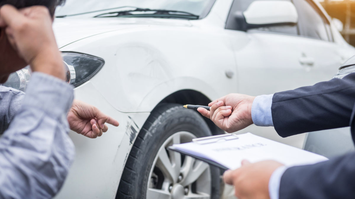 How To Handle A Car Rental Damage Claim - Autoslash