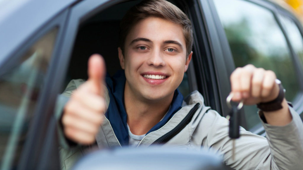 car-rental-deal-student-young-drivers