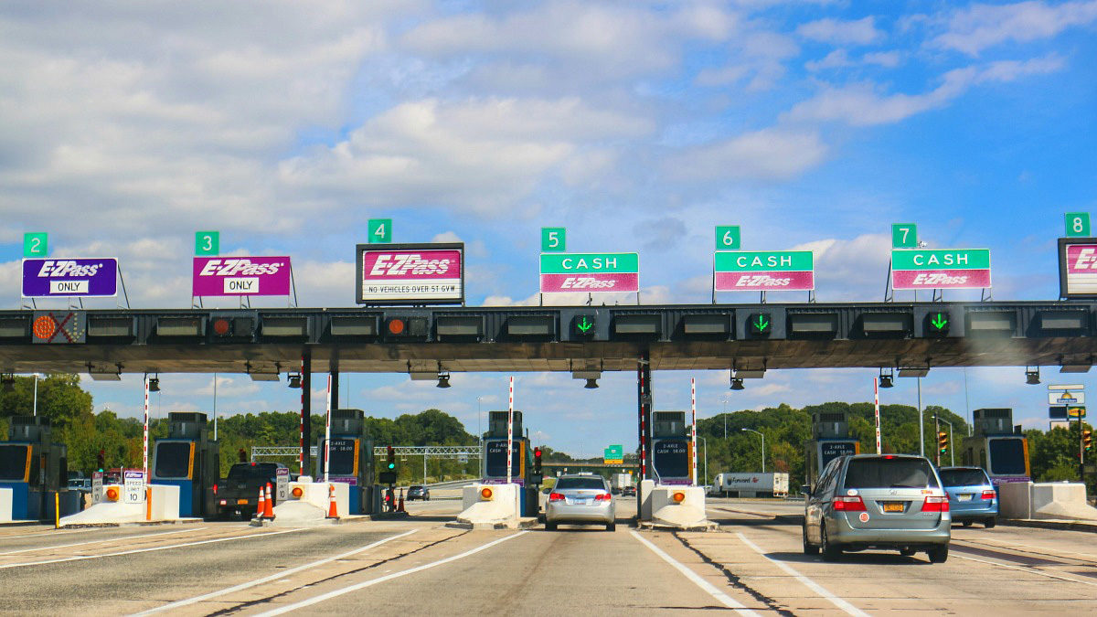 Use a Toll Calculator to Estimate Your Road Trip Costs