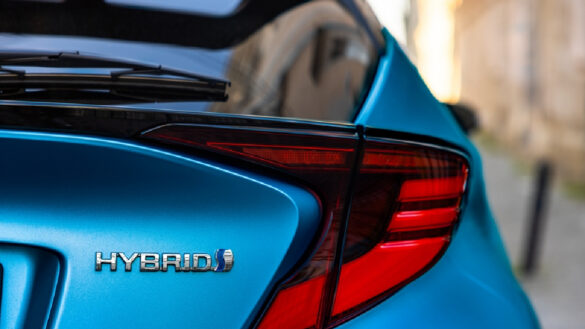 rent a hybrid car