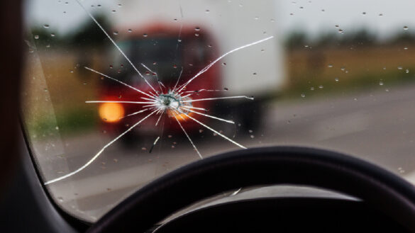 windshield crack